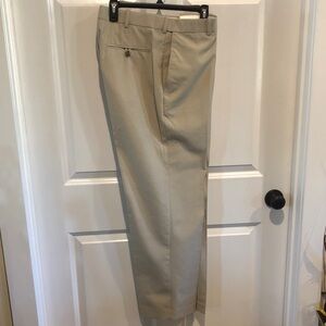 Men's Classic Khaki Dress Pants